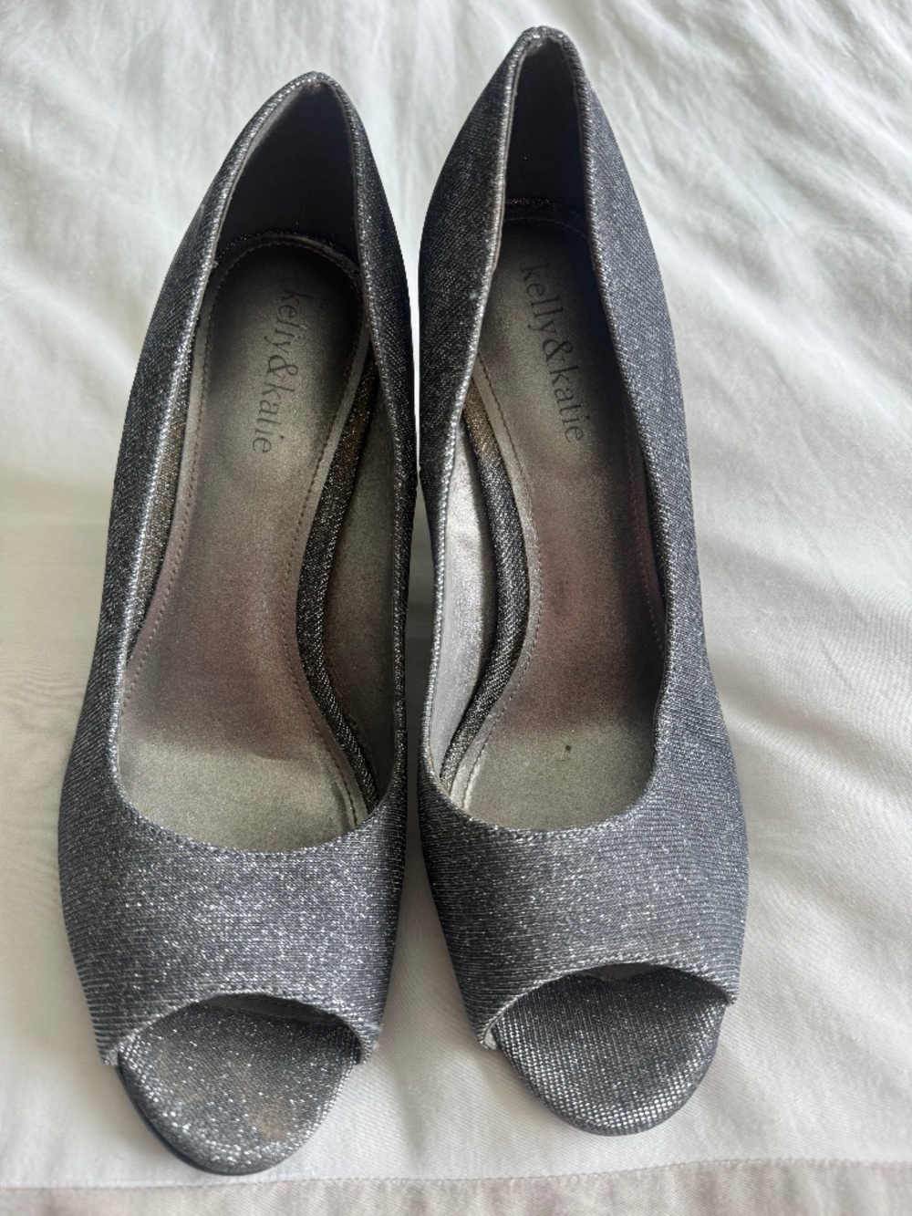 Kelly & Katie Silver Metallic Peep Toe Wedges – Women’s 8.5